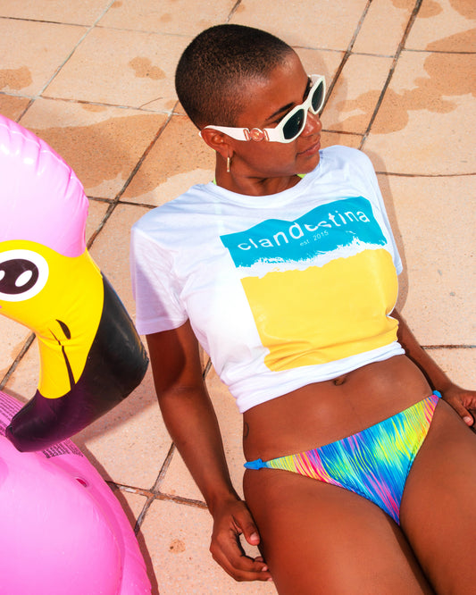 Clandestina Beach - T-shirt